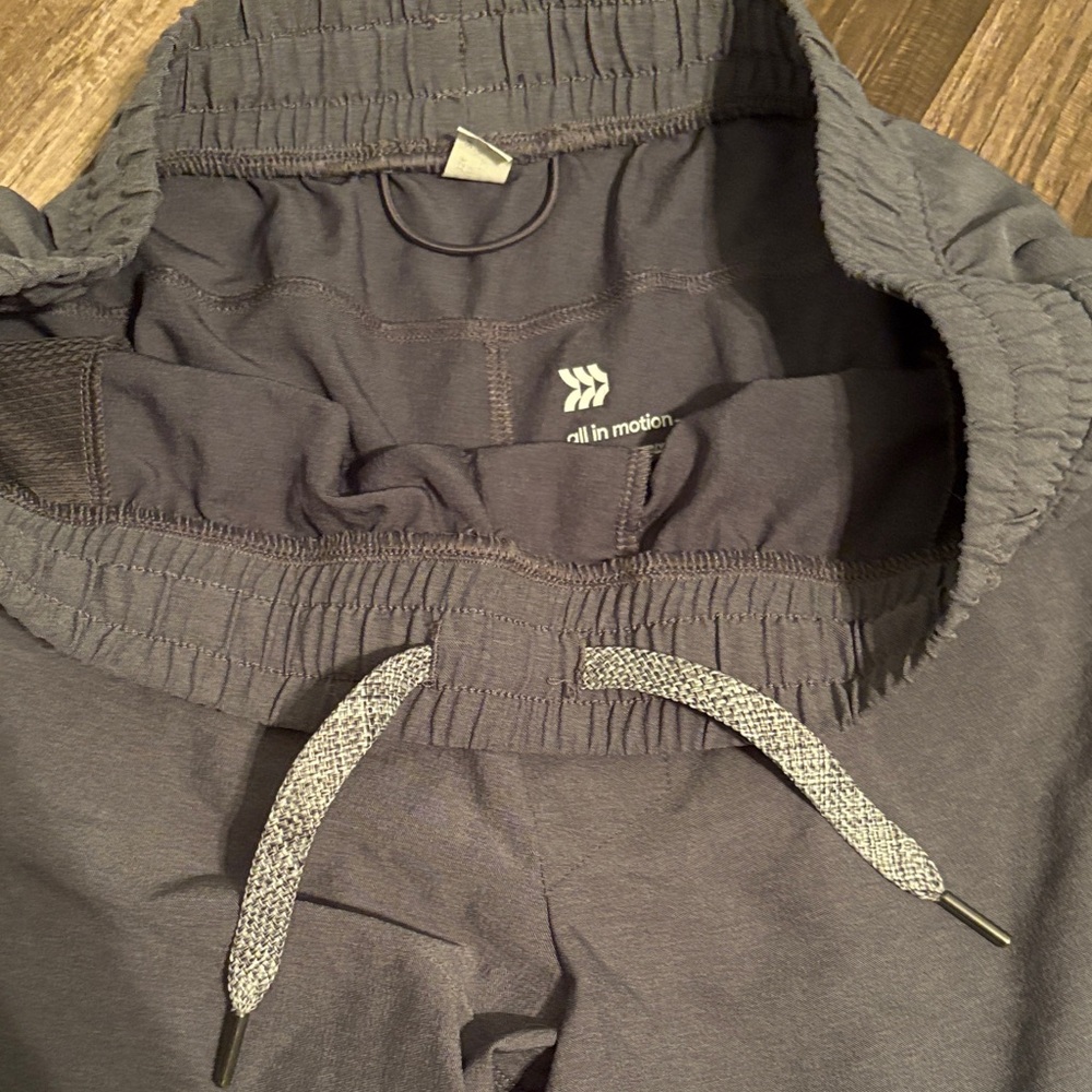 🍂3 for $15🍂 All in Motion Men's Unlined Charcoal Athletic Shorts - Picture 3 of 5